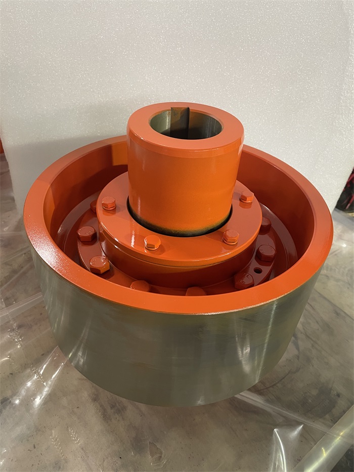 NGCL型鼓形齒式聯(lián)軸器 NGCL型鼓形齒式聯(lián)軸器