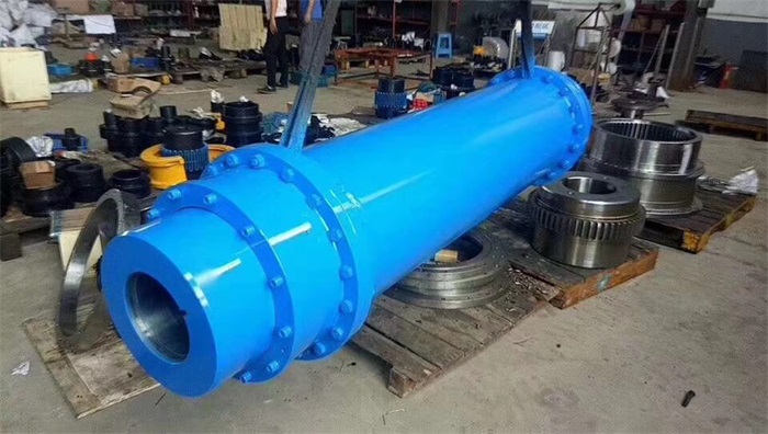 中間節(jié)鼓形齒式聯(lián)軸器 中間節(jié)鼓形齒式聯(lián)軸器