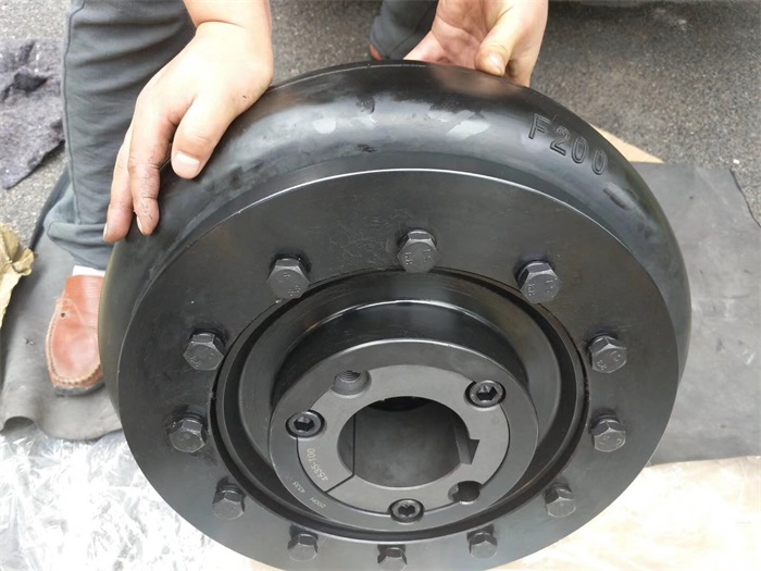 輪胎聯(lián)軸器 輪胎聯(lián)軸器